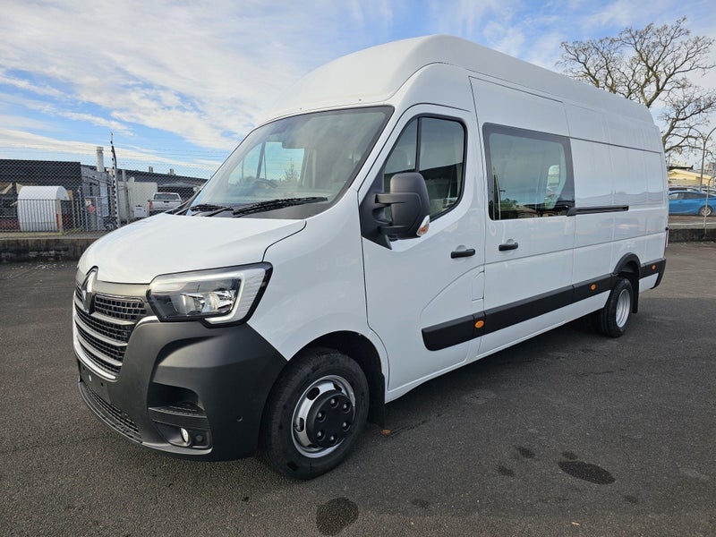 2025 Renault Master L4H3 ELWB HR M