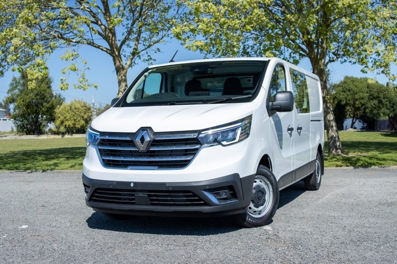 2025 Renault Trafic PH2 LWB LU 2.0TD Auto 6Spd