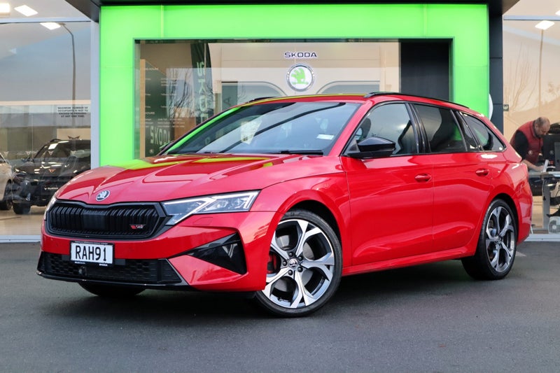 2025 Skoda Octavia RS+ Wagon 195kW 2.0L Turbo P...