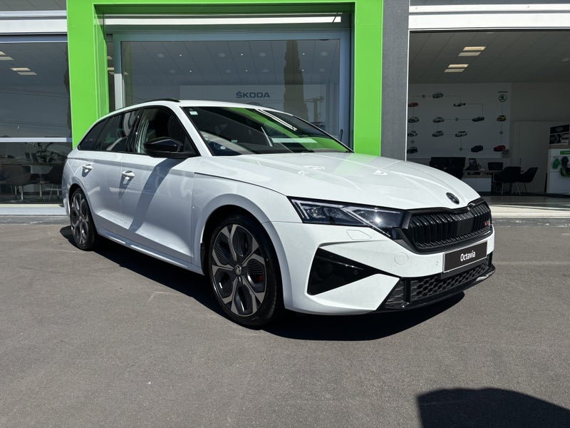 2025 Skoda Octavia RS WAGON 195kW 2.0P