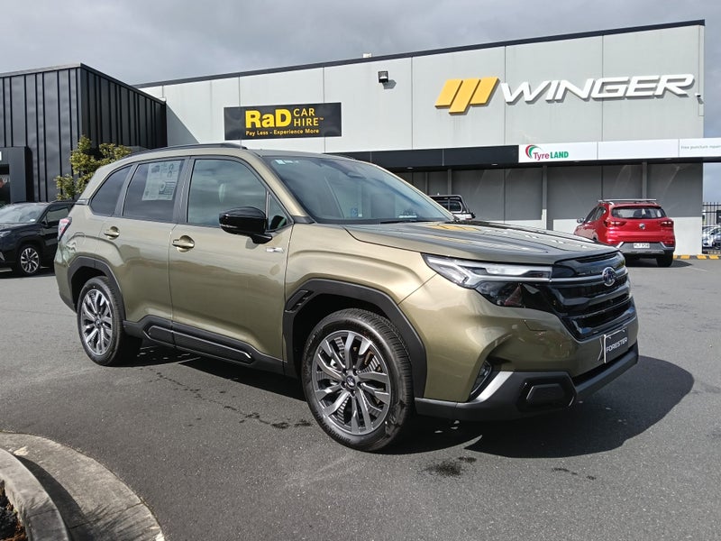 2025 Subaru Forester 2.5 Touring Hybrid AWD CVT