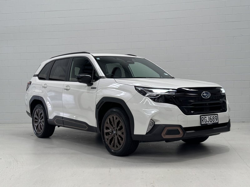 2025 Subaru Forester Hybrid AWD Sport
