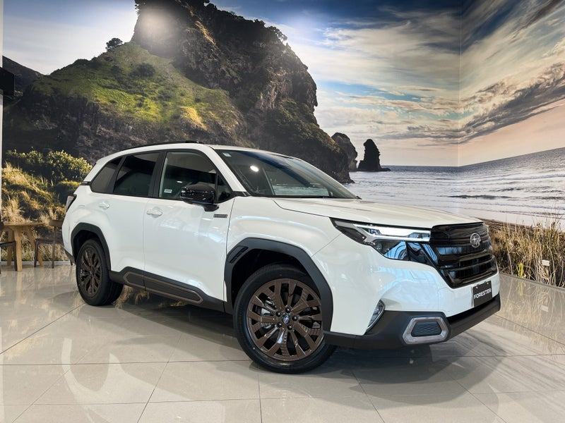 2025 Subaru Forester Hybrid AWD Sport