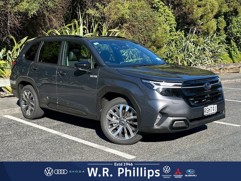 2025 Subaru Forester Hybrid AWD Touring