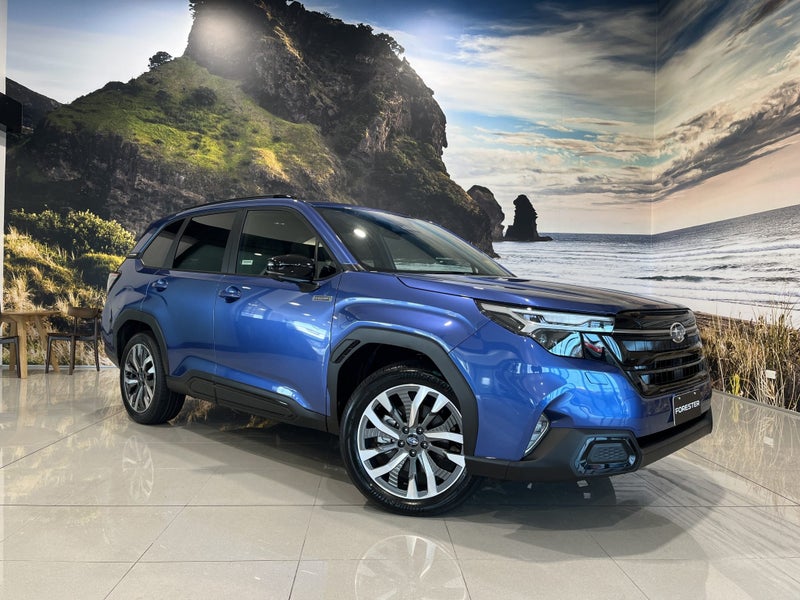 2025 Subaru Forester Hybrid AWD Touring