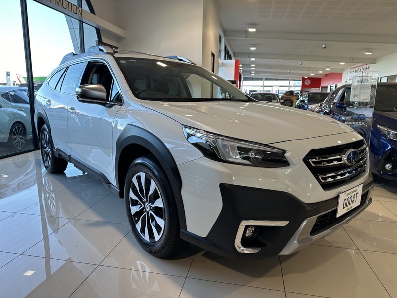 2025 Subaru Outback 2.5i Touring