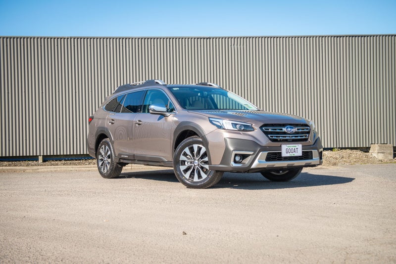 2025 Subaru Outback Touring 2.5