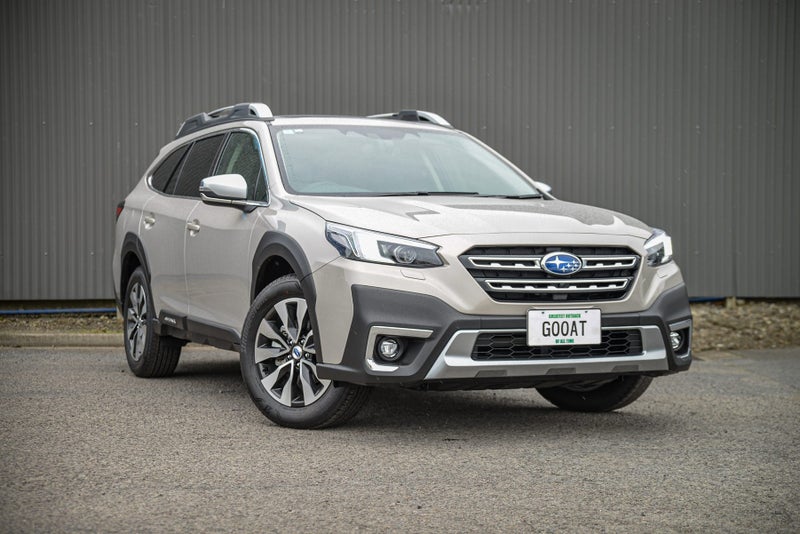 2025 Subaru Outback Touring 2.5P/4Wd