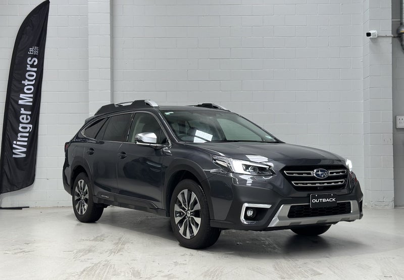2025 Subaru Outback Touring