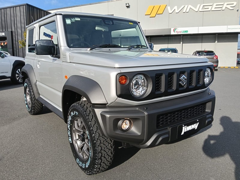 2025 Suzuki Jimny 1.5 Sierra 5MT