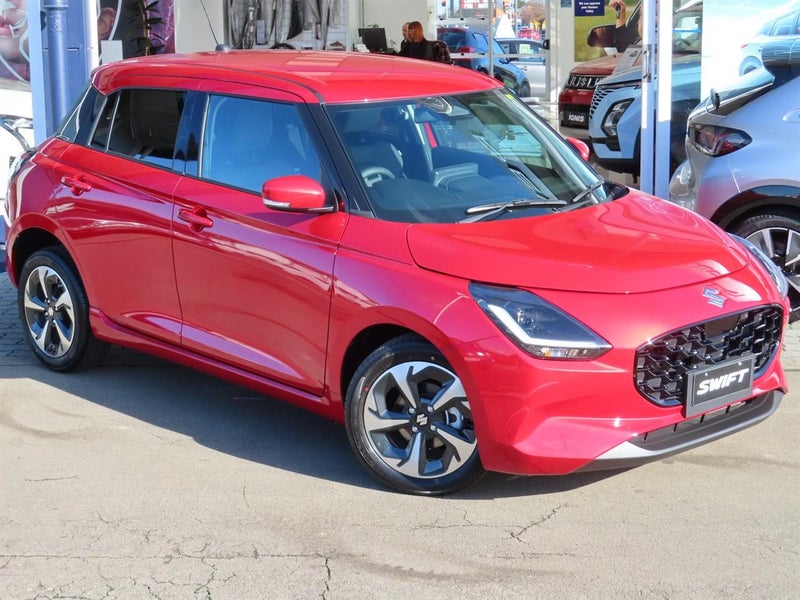 2025 Suzuki Swift RSC HYBRID AUTO