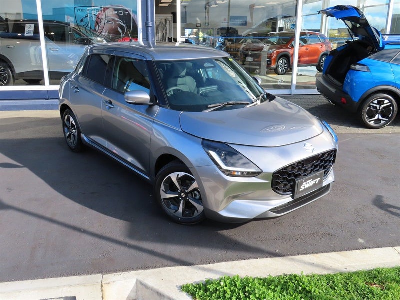 2025 Suzuki Swift RSC HYBRID AUTO