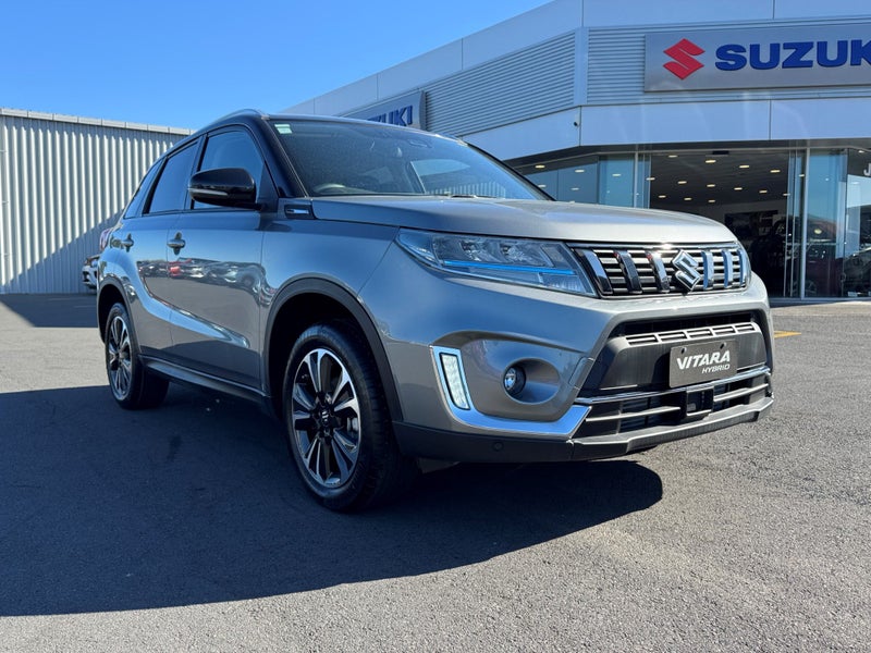 2025 Suzuki Vitara JLX Hybrid