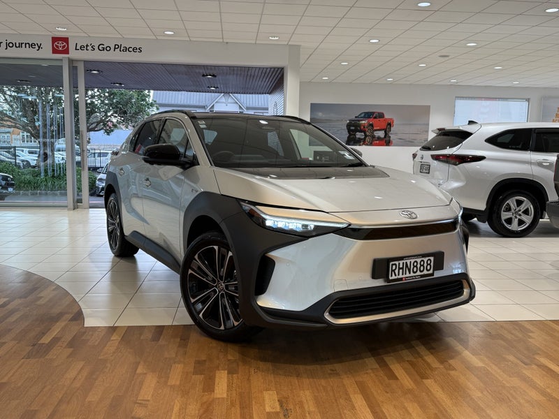 2025 Toyota bZ4X Motion 71Kwh/Ev/4Wd