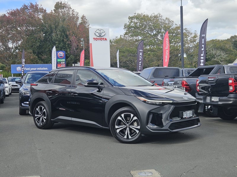2025 Toyota bZ4X Pure BEV