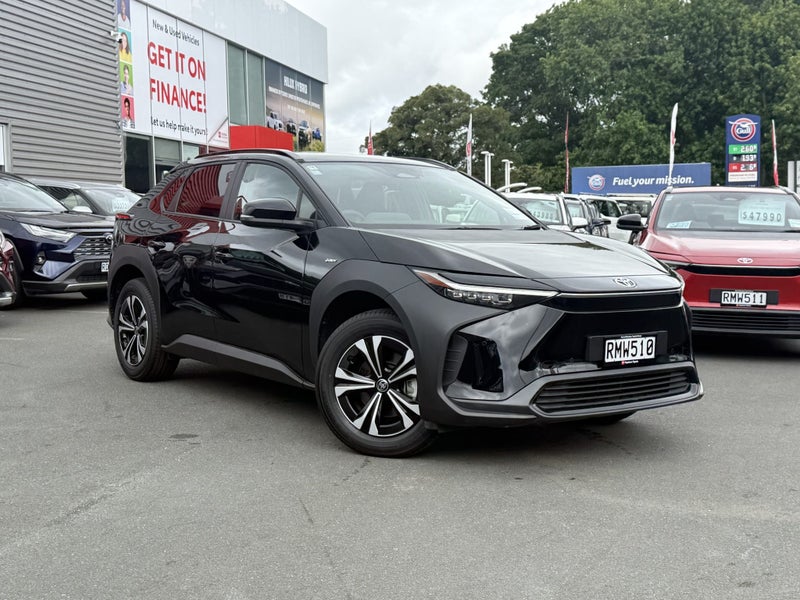2025 Toyota bZ4X Pure BEV