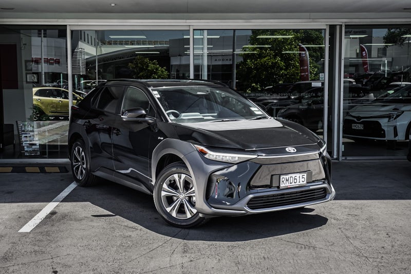 2025 Toyota bZ4X Pure BEV FWD SUV/5D/5S