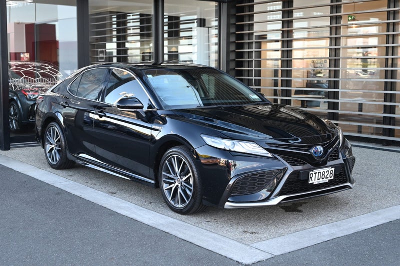 2025 Toyota Camry ZR 2.5 Petrol Hybrid FWD Sedan