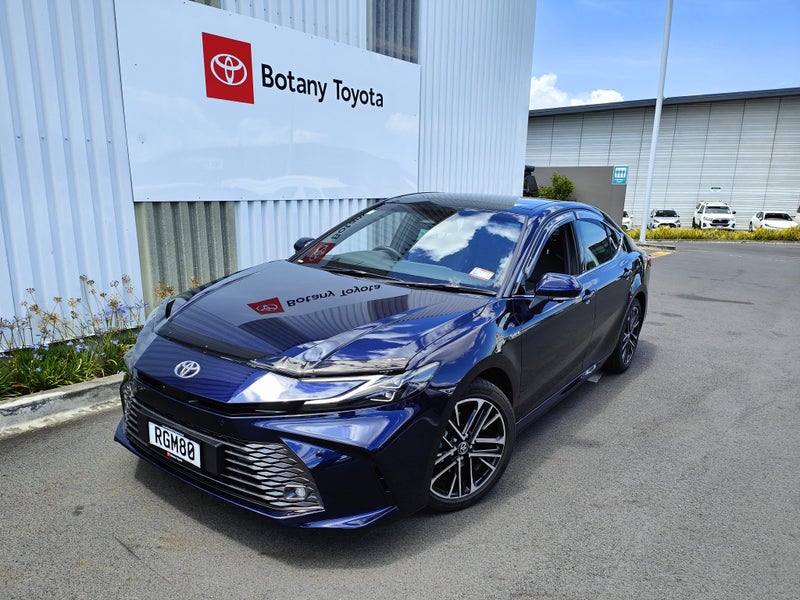 2025 Toyota Camry ZR 2.5P HEV ECVT FWD SD/4D/5S...