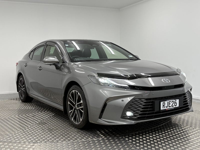 2025 Toyota Camry ZR 2.5PH Hybrid