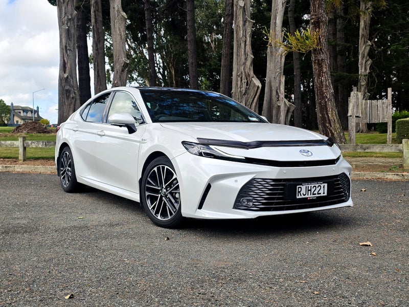 2025 Toyota Camry ZR Hybrid