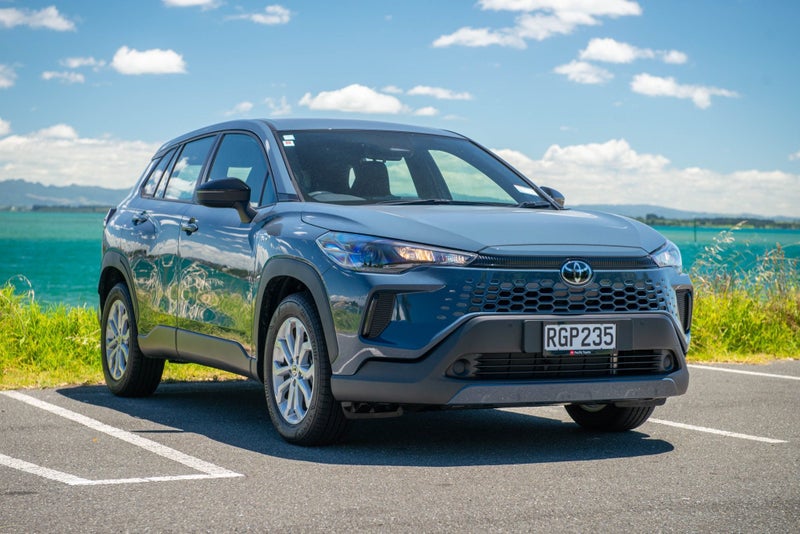 2025 Toyota Corolla Cross GX 2.0P HEV