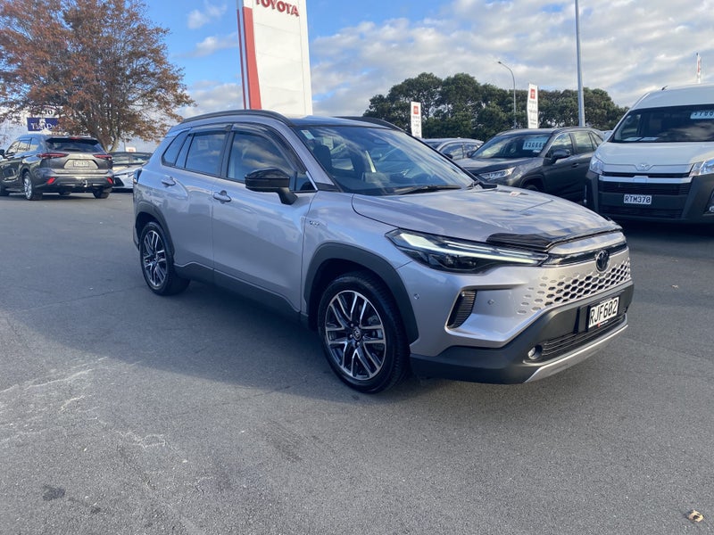 2025 Toyota Corolla Cross Limited 2.0P Hybrid