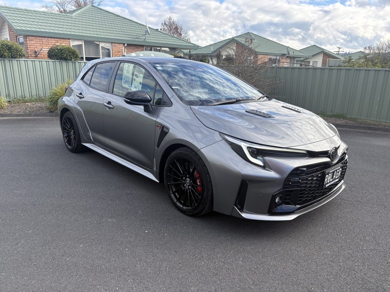2025 Toyota Corolla GR 1.6PT 6MT AWD HB/5D/5S (...