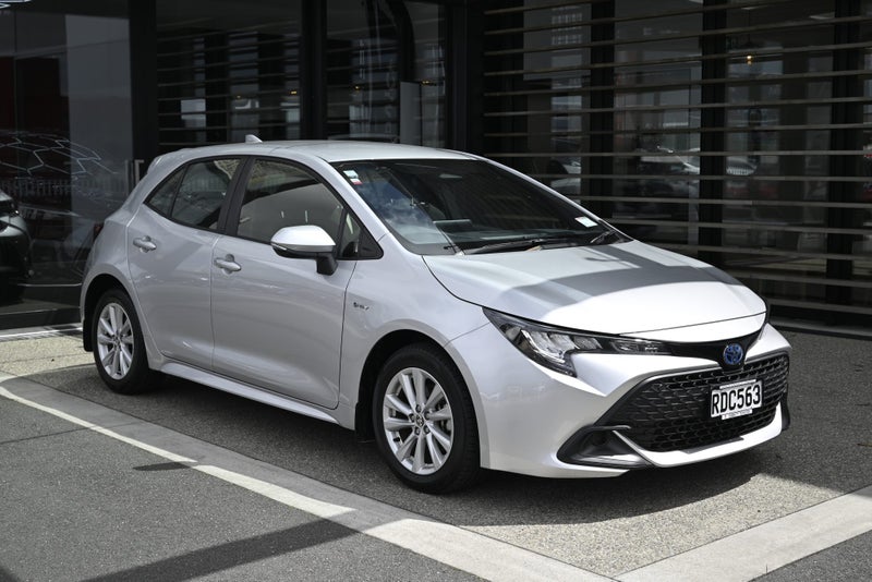 2025 Toyota Corolla GX 1.8 Petrol Hybrid FWD Ha...