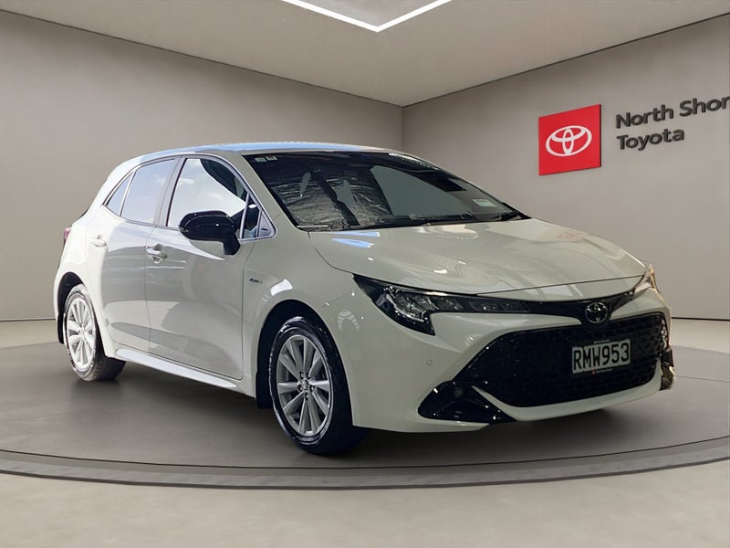 2025 Toyota Corolla SX 1.8L Hybrid FWD Hatchback