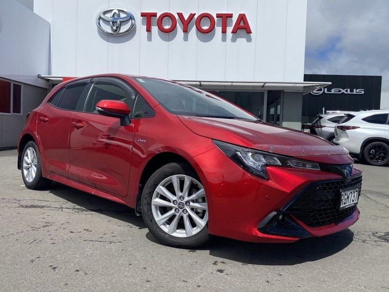 2025 Toyota Corolla SX Hybrid Hatch