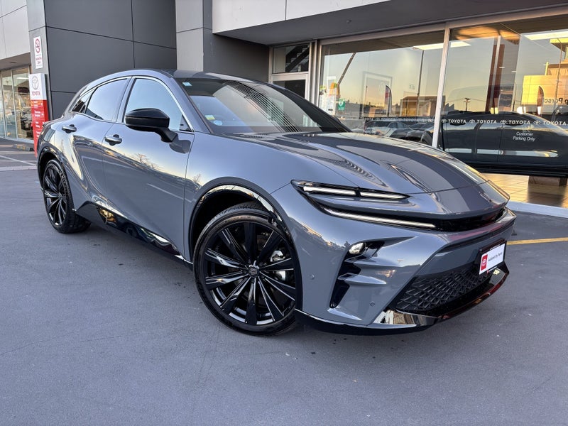 2025 Toyota Crown Z Edition 2.5 Hybrid 4WD