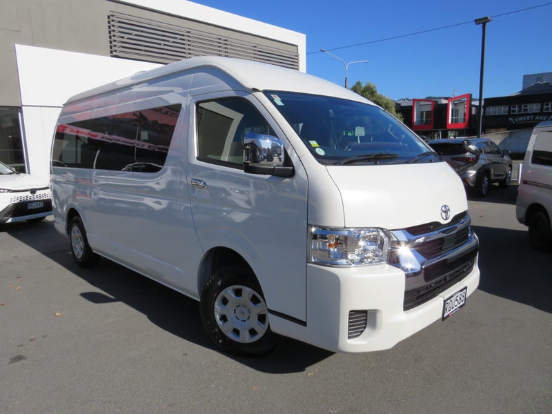 2025 Toyota Hiace 2.7 Petrol Grand Cabin 10 Sea...