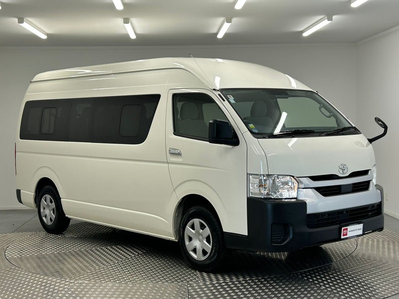 2025 Toyota Hiace 2.7P 12 SEATER 4WD