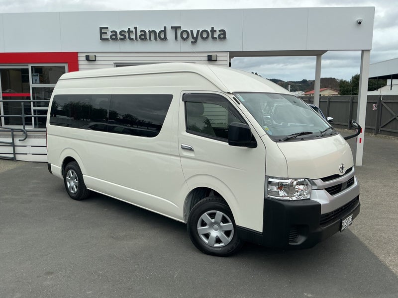 2025 Toyota Hiace 2.7P Communter 4 Dr Wagon 4WD 6A