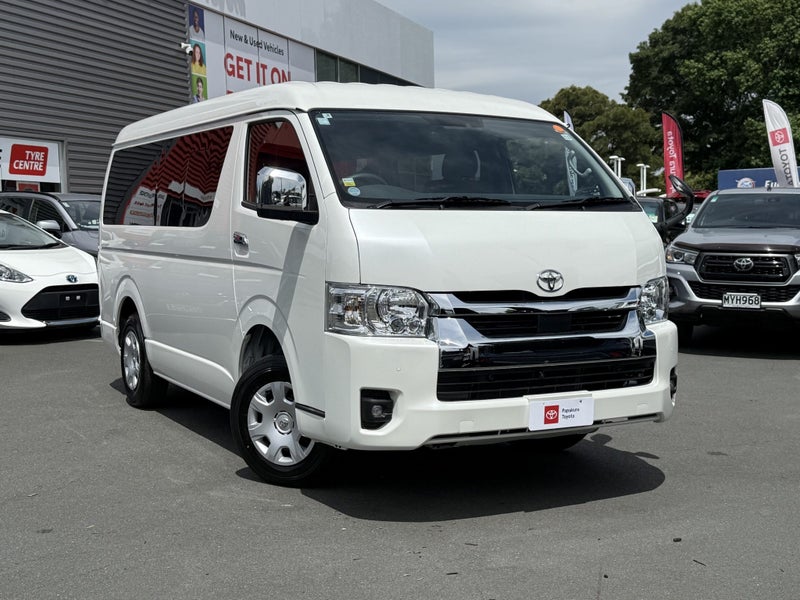 2025 Toyota Hiace 2.7P GL 10 Seater 4WD