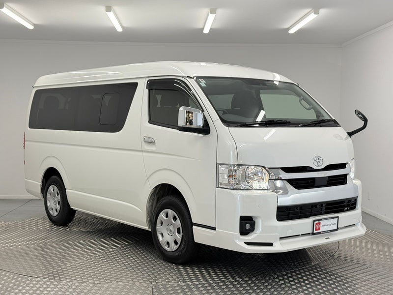 2025 Toyota Hiace 2.7P GL 10 Seater 4WD