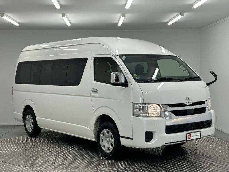 2025 Toyota Hiace 2.7P Grand Cabin 10 Seater