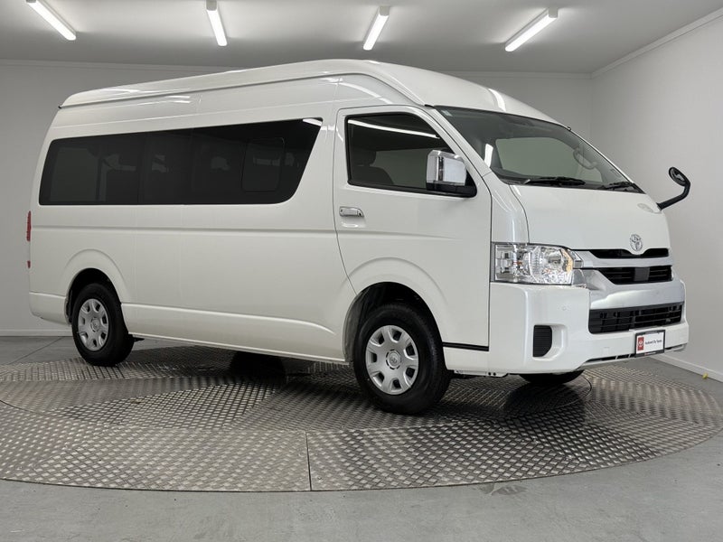 2025 Toyota Hiace 2.7P Grand Cabin 10 Seater 4WD