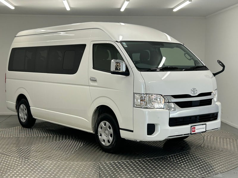 2025 Toyota Hiace 2.7P Grand Cabin 10 Seater 4WD
