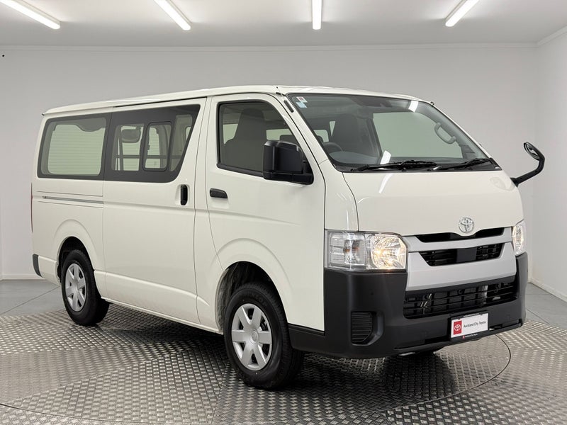 2025 Toyota Hiace DX 2.8D 4WD