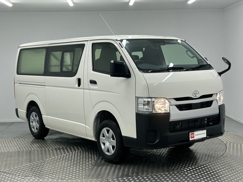 2025 Toyota Hiace DX 2.8D 4WD