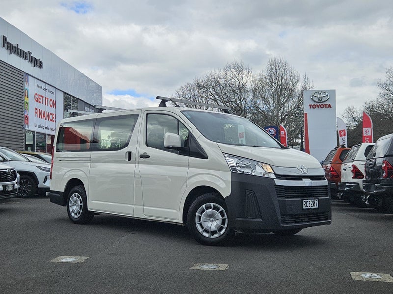 2025 Toyota Hiace ZR 2.8DT