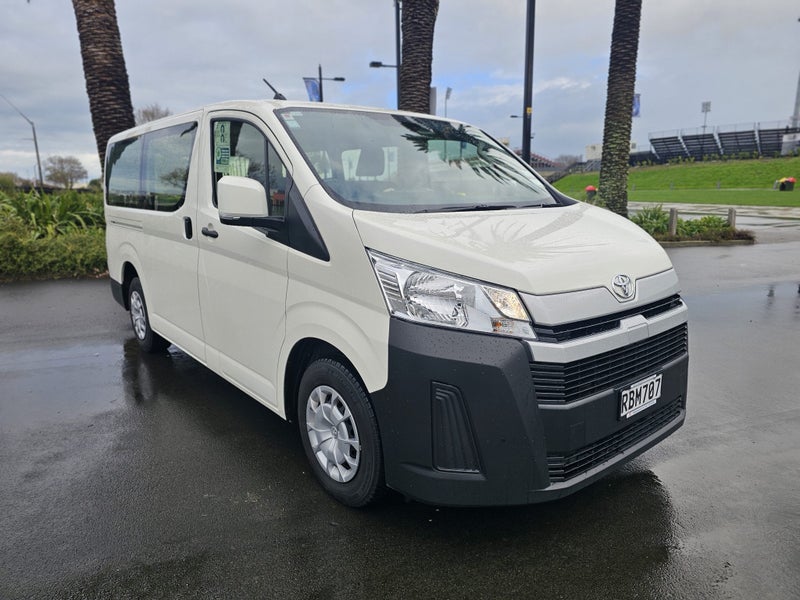 2025 Toyota Hiace ZR 2.8DT Automatic RWD Van -...