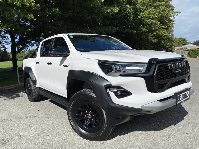 2025 Toyota Hilux GR Sport 2.8DT 6AT 4WD