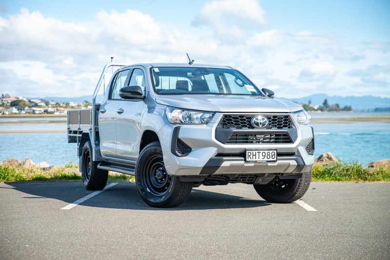 2025 Toyota Hilux SR 2WD With Flat Deck