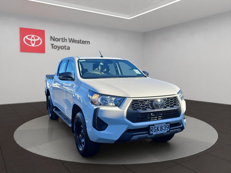 2025 Toyota Hilux SR TD DC 2.8DT