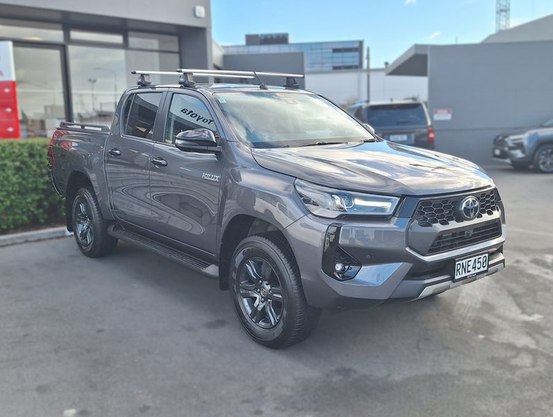 2025 Toyota Hilux SR5 2.8 Diesel Hybrid 6AT 4WD