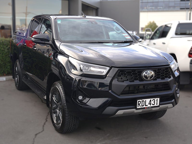 2025 Toyota Hilux SR5 2.8 Diesel Turbo Hybrid 6...