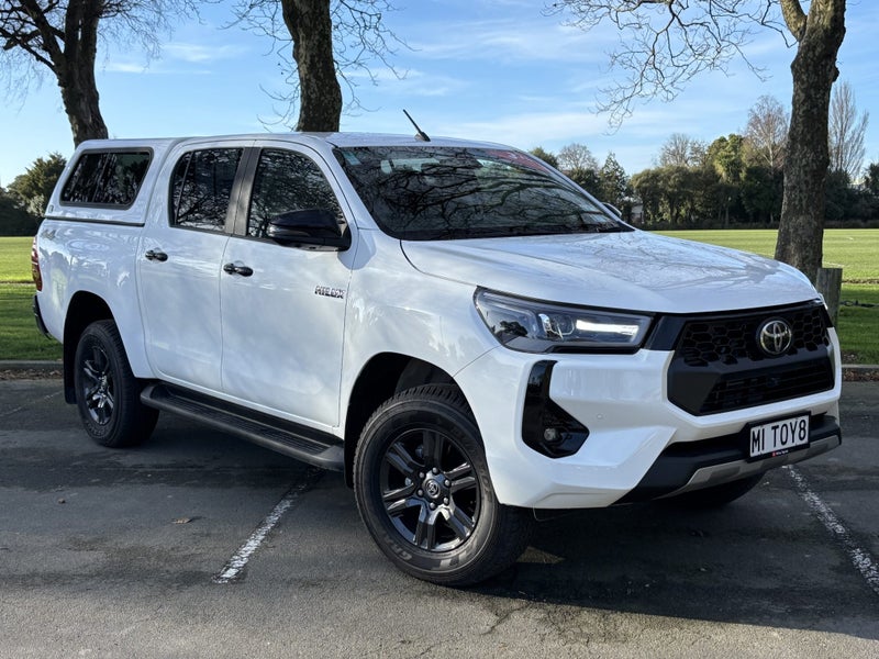 2025 Toyota Hilux SR5 2.8D 4WD Auto Hybrid